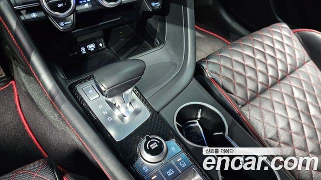 Genesis G70 Sport пакет, 2020 9