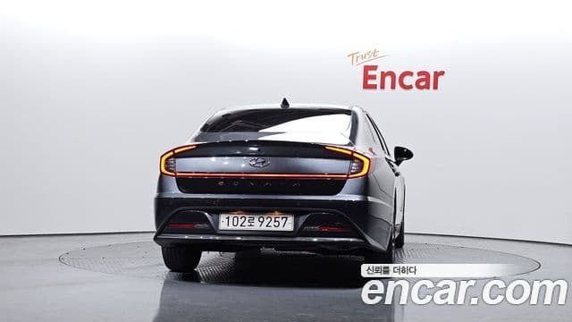 Hyundai Sonata гибрид (DN8) Premium Plus, 2022 4