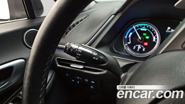 Hyundai Sonata гибрид (DN8) Premium Plus, 2022 18