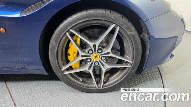 Ferrari 캘리포니아 T 3.9 V8, 2016 все фото