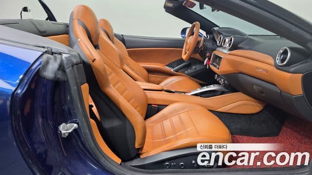 Ferrari 캘리포니아 T 3.9 V8, 2016 11