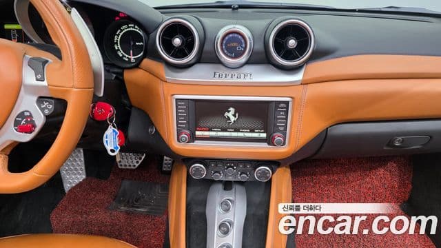 Ferrari 캘리포니아 T 3.9 V8, 2016 14