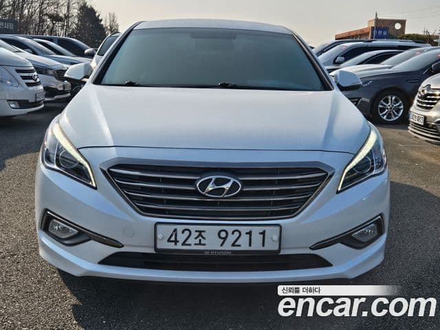 Hyundai LF Sonata Special, 2016 1