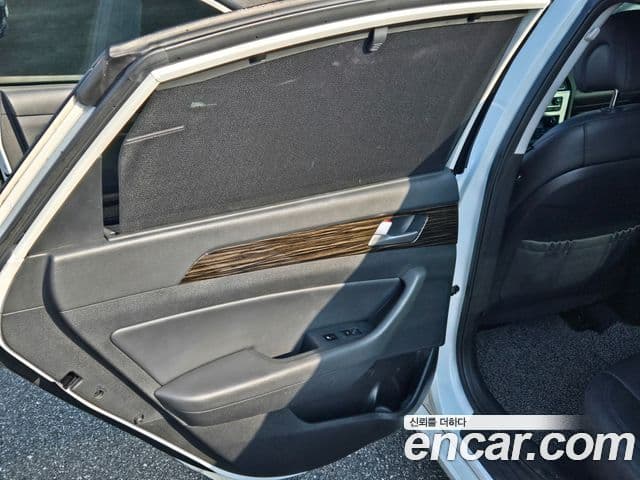 Hyundai LF Sonata Special, 2016 17