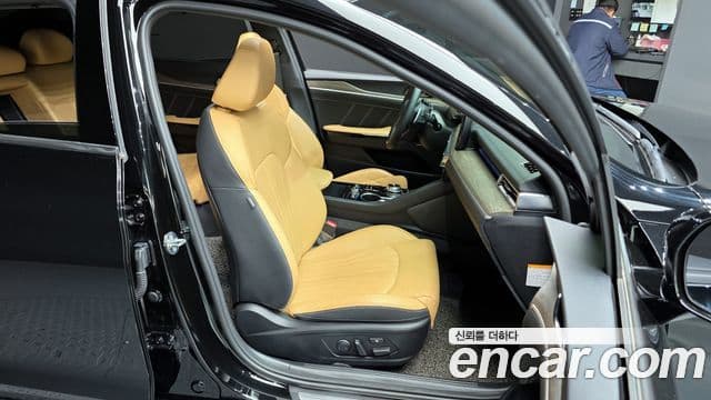 Kia K5 гибрид 3세대 Signature, 2023 12