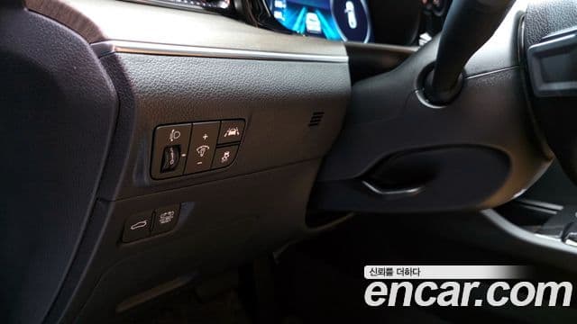 Kia K5 гибрид 3세대 Signature, 2023 15