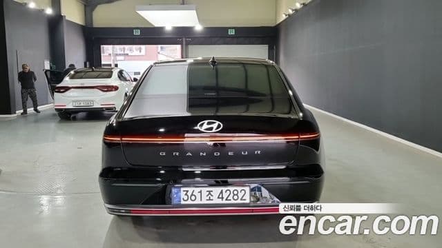 Hyundai Grandeur (GN7) Exclusive, 2025 4