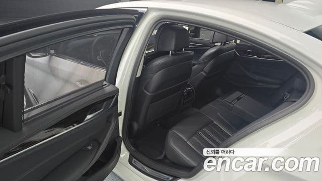 BMW 5시리즈 (G30) Luxury, 2022 11
