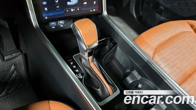 KG모빌리티(SsangYong) Torres T7, 2024 9