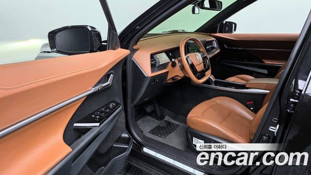 KG모빌리티(SsangYong) Torres T7, 2024 11