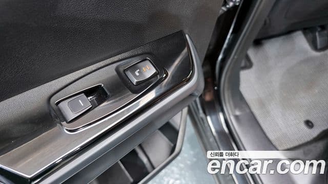 KG모빌리티(SsangYong) Torres T7, 2024 18