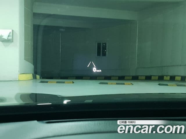 Genesis G80 Premium Luxury, 2018 17