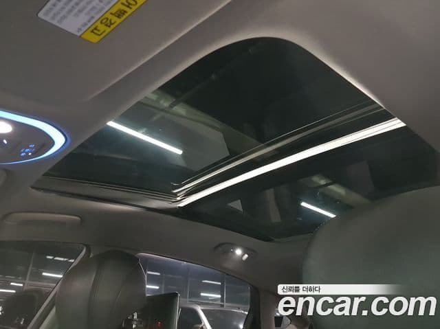 Genesis G80 Premium Luxury, 2018 18