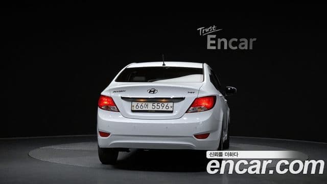 Hyundai Accent(новый кузов / новое поколение) Modern, 2016 4