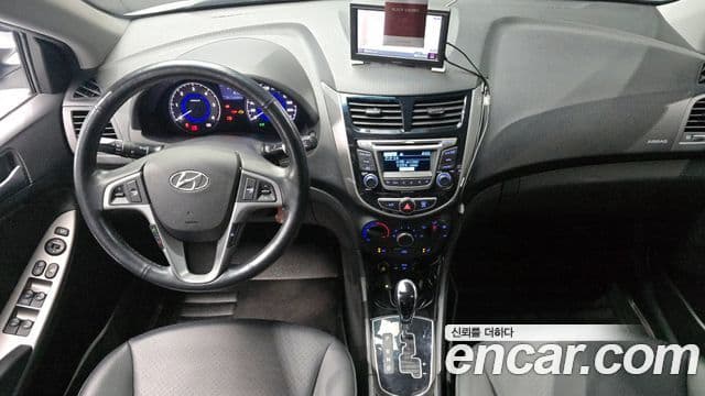 Hyundai Accent(новый кузов / новое поколение) Modern, 2016 7