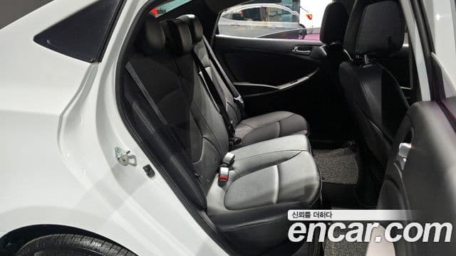 Hyundai Accent(новый кузов / новое поколение) Modern, 2016 12