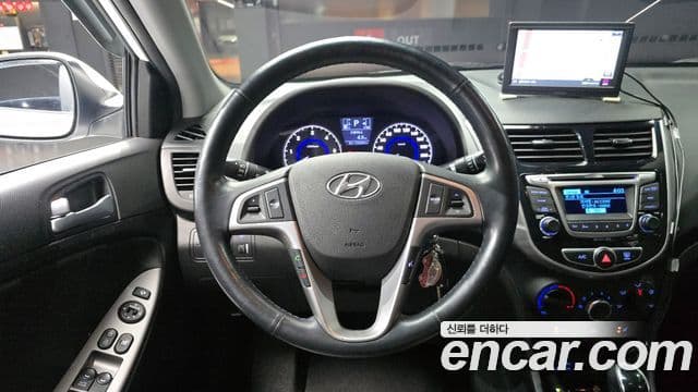 Hyundai Accent(новый кузов / новое поколение) Modern, 2016 13