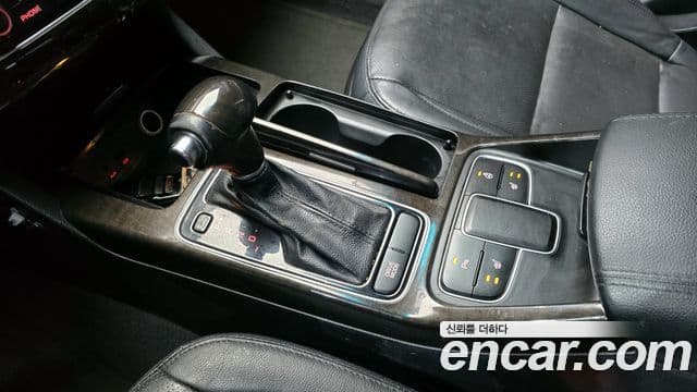 Kia The / новый New K7 Luxury, 2014 9