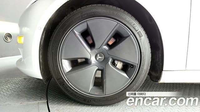 Tesla модель 3 Long Range AWD, 2022 все фото