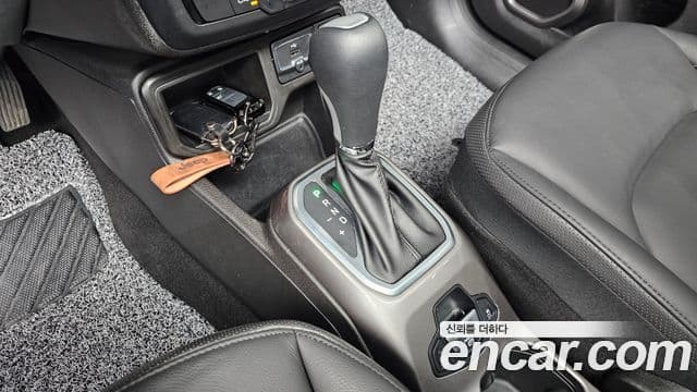 Jeep Renegade 1.3 Limited, 2022 9