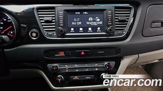 Kia The / новый New Carnival Prestige, 2019 14