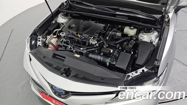 Toyota 캠리 (XV70) 2.5 XLE гибрид, 2021 6