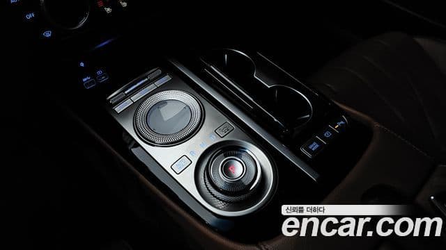 Genesis G80 (RG3) бензин 2.5 турбо AWD, 2021 9