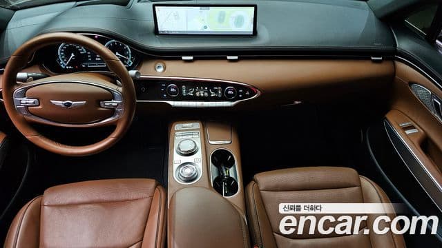 Genesis GV70, 2022 7