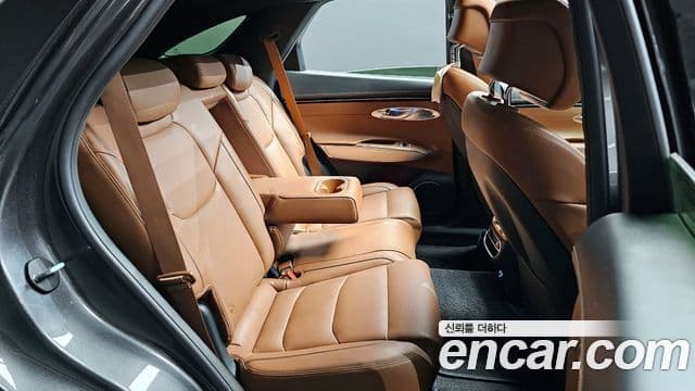 Genesis GV70, 2022 12