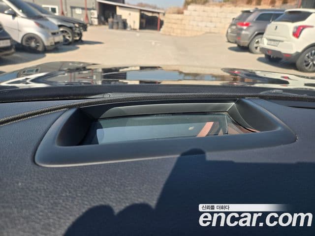 Genesis G90 (RS4) бензин 3.5 турбо AWD, 2023 12