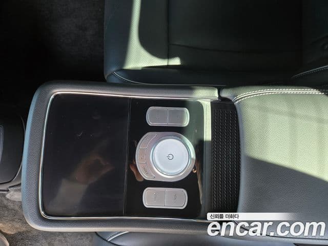 Genesis G90 (RS4) бензин 3.5 турбо AWD, 2023 17