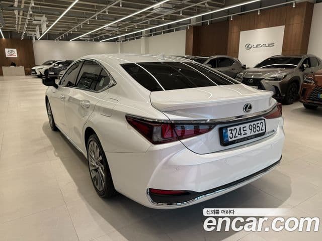 Lexus ES300h 7세대 Executive, 2026 2