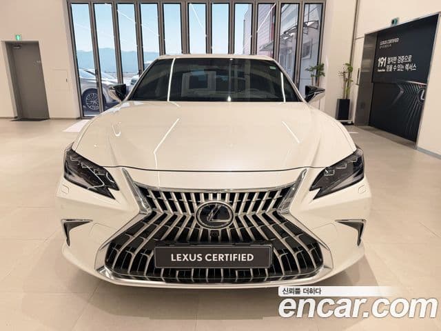 Lexus ES300h 7세대 Executive, 2026 3