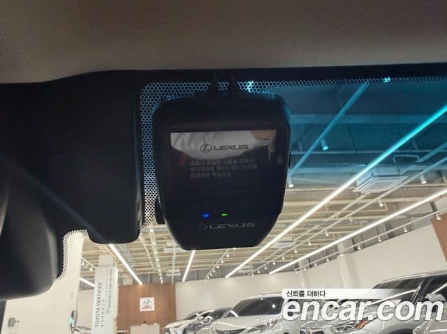 Lexus ES300h 7세대 Executive, 2026 16