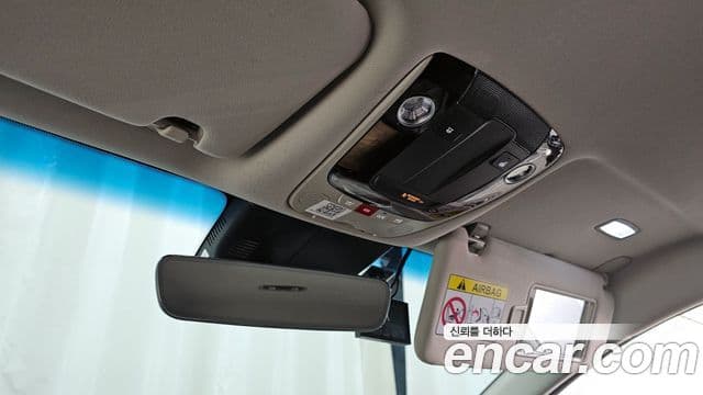 Kia K8 Trendy(арендный автомобиль), 2023 17