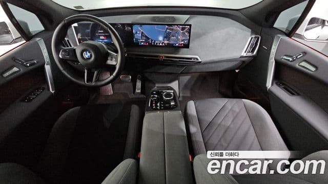 BMW iX xDrive45 M Sport, 2026 7