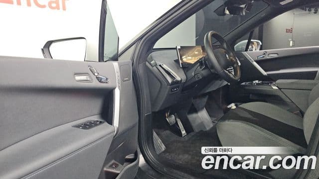 BMW iX xDrive45 M Sport, 2026 10