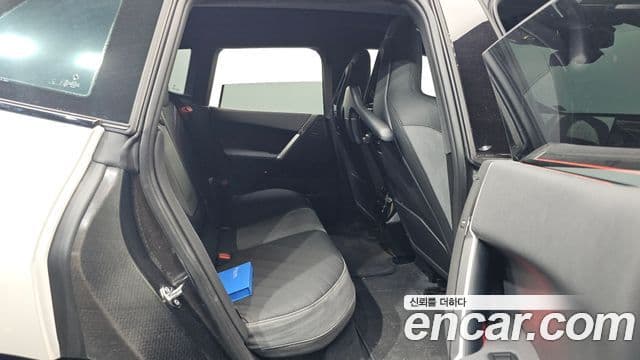 BMW iX xDrive45 M Sport, 2026 13