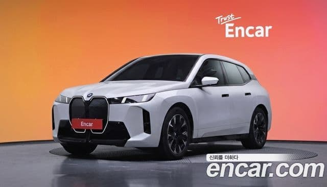 BMW iX xDrive45 M Sport, 2026 1