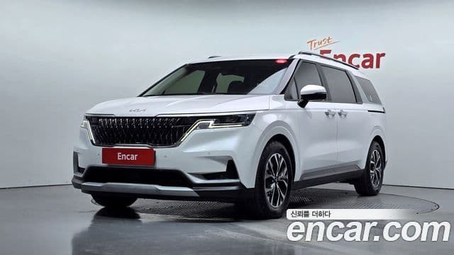 Kia Carnival 4세대 Prestige, 2023 1