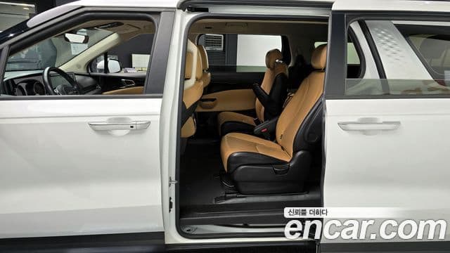 Kia Carnival 4세대 Prestige, 2023 12