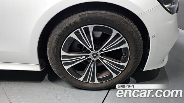 Mercedes-Benz E-класс W214 Avantgarde, 2025 все фото