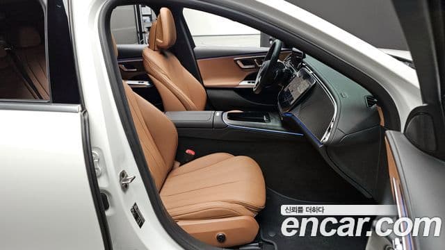 Mercedes-Benz E-класс W214 Avantgarde, 2025 10