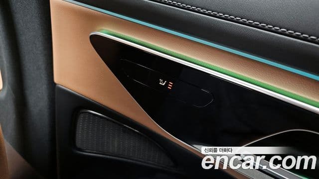 Mercedes-Benz E-класс W214 Avantgarde, 2025 19