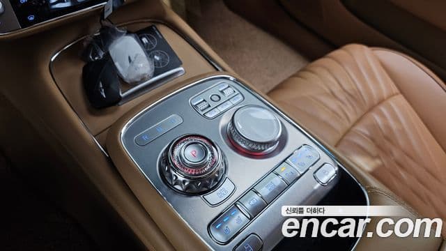 Genesis G90 (RS4) бензин 3.5 турбо AWD, 2022 9