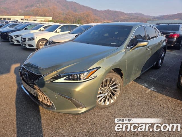 Lexus ES300h 7세대 Luxury Plus, 2021 1