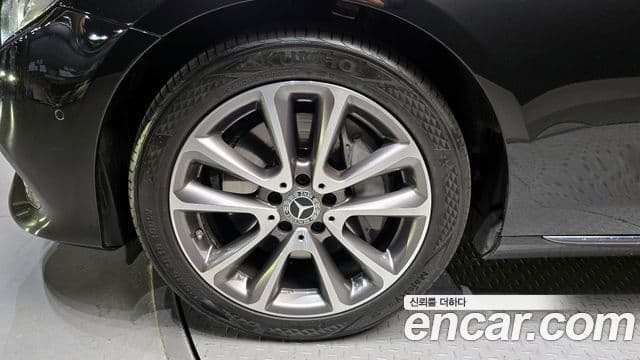 Mercedes-Benz E-класс W213 Avantgarde, 2019 все фото