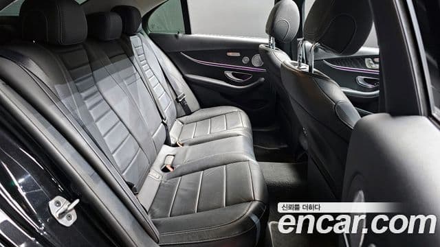 Mercedes-Benz E-класс W213 Avantgarde, 2019 12