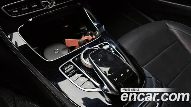 Mercedes-Benz E-класс W213 Avantgarde, 2019 16