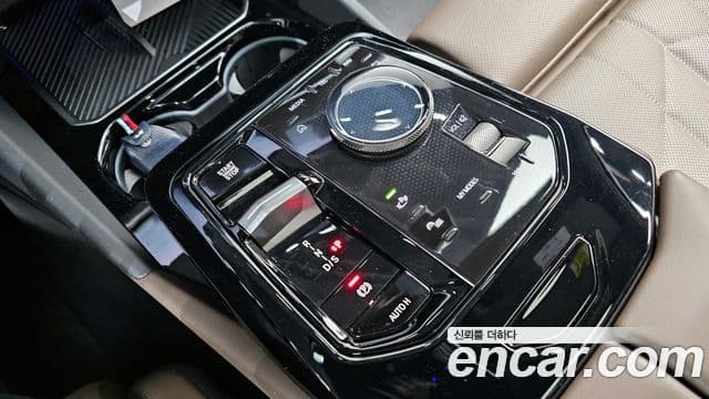 BMW 5시리즈 (G60) 520i M Sport, 2024 9